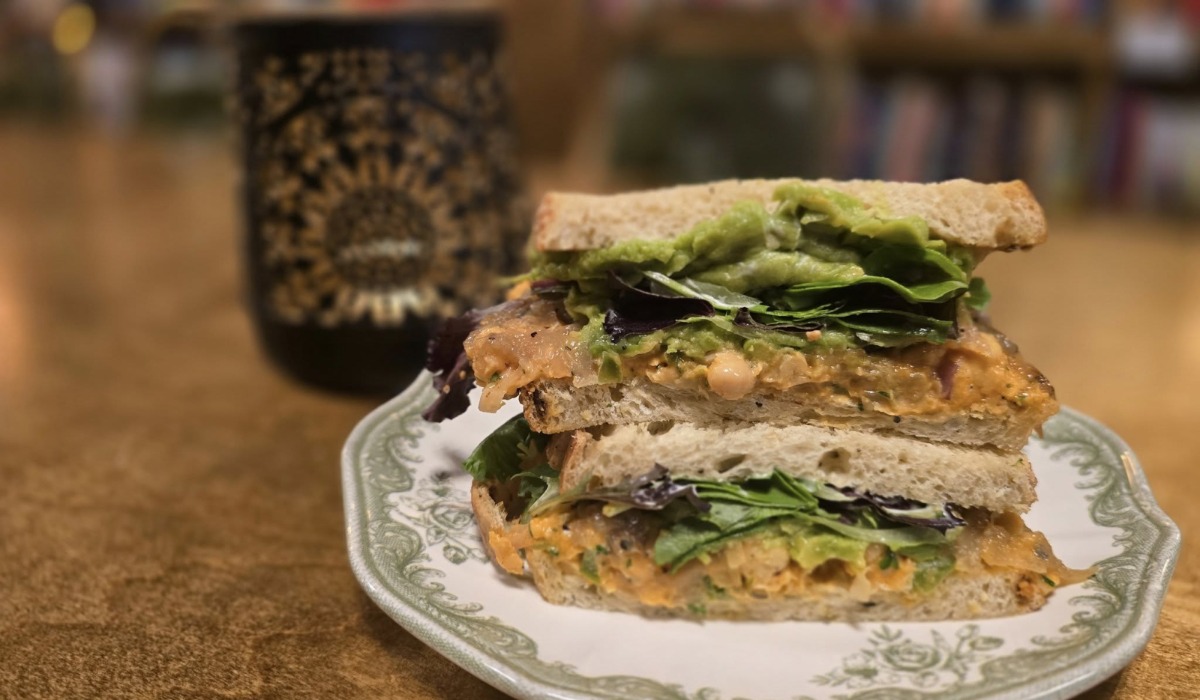 garbanzo bean salad red onion pepper aioli sandwich at the warren silverton