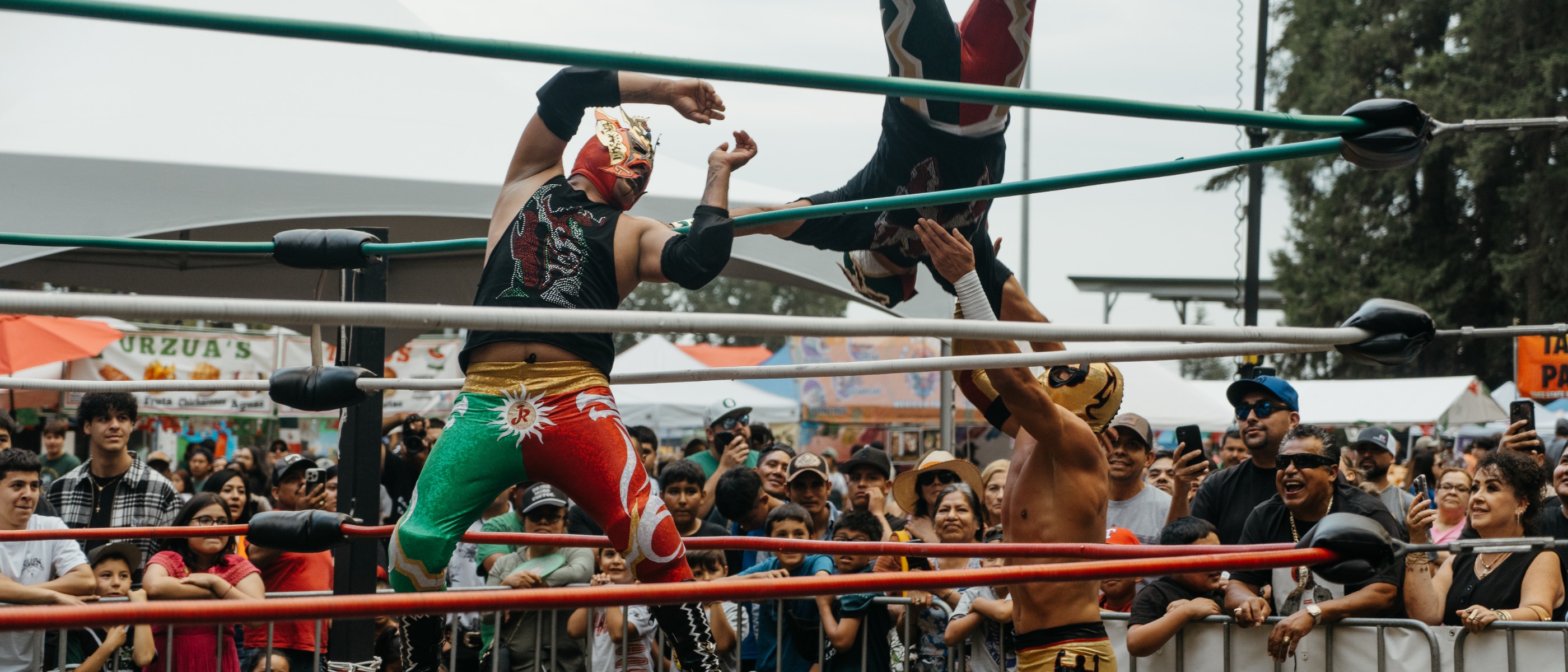 wrestling at Fiesta Mexicana